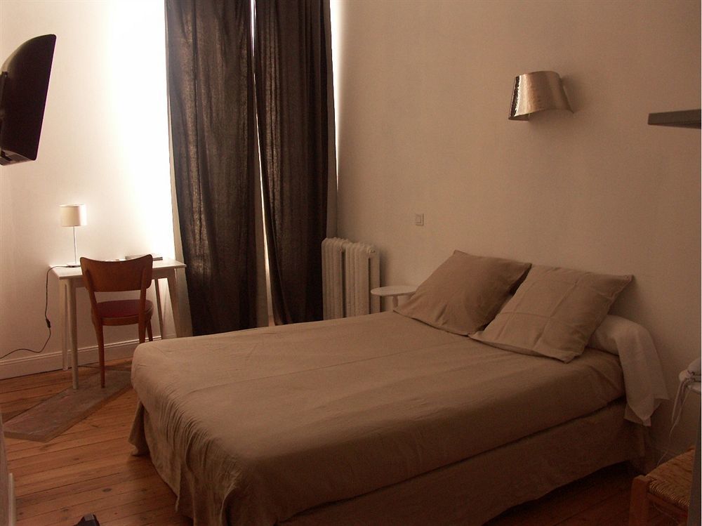 Hotel Du Palais Angouleme Ngoại thất bức ảnh